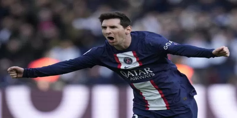 Messi ăn mừng bàn thắng